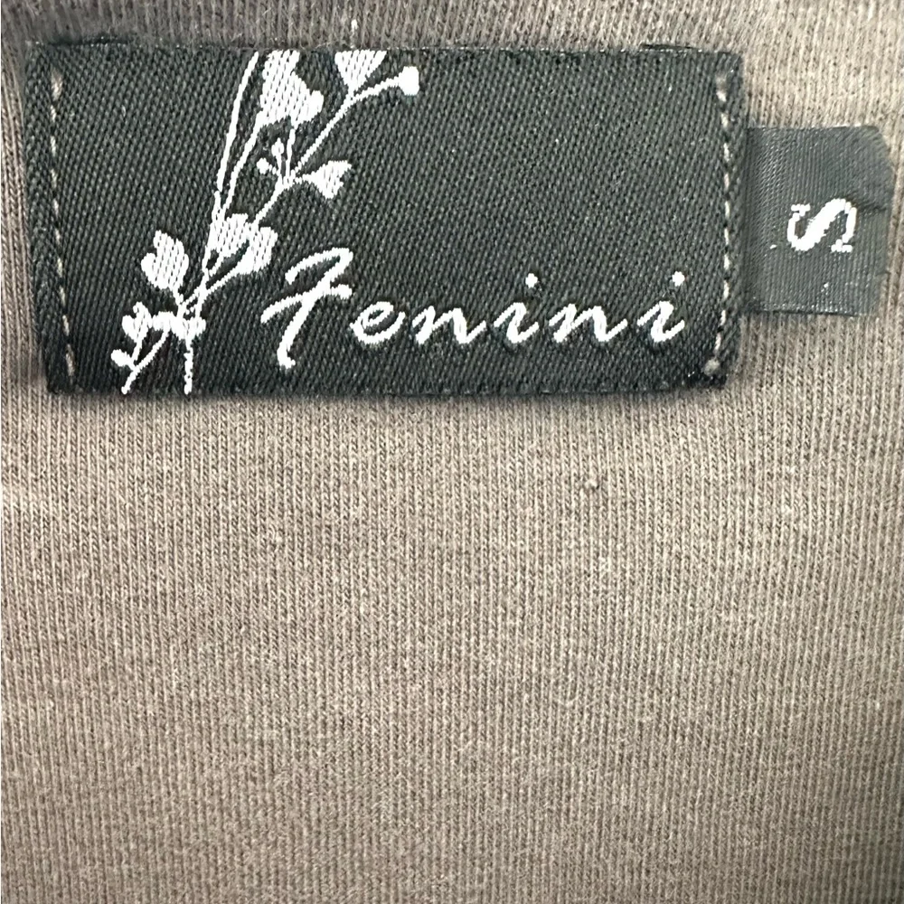 Fenini Taupe Blazer, Women’s Small
Fits more like a Large (runs big) - Picture 4 of 4